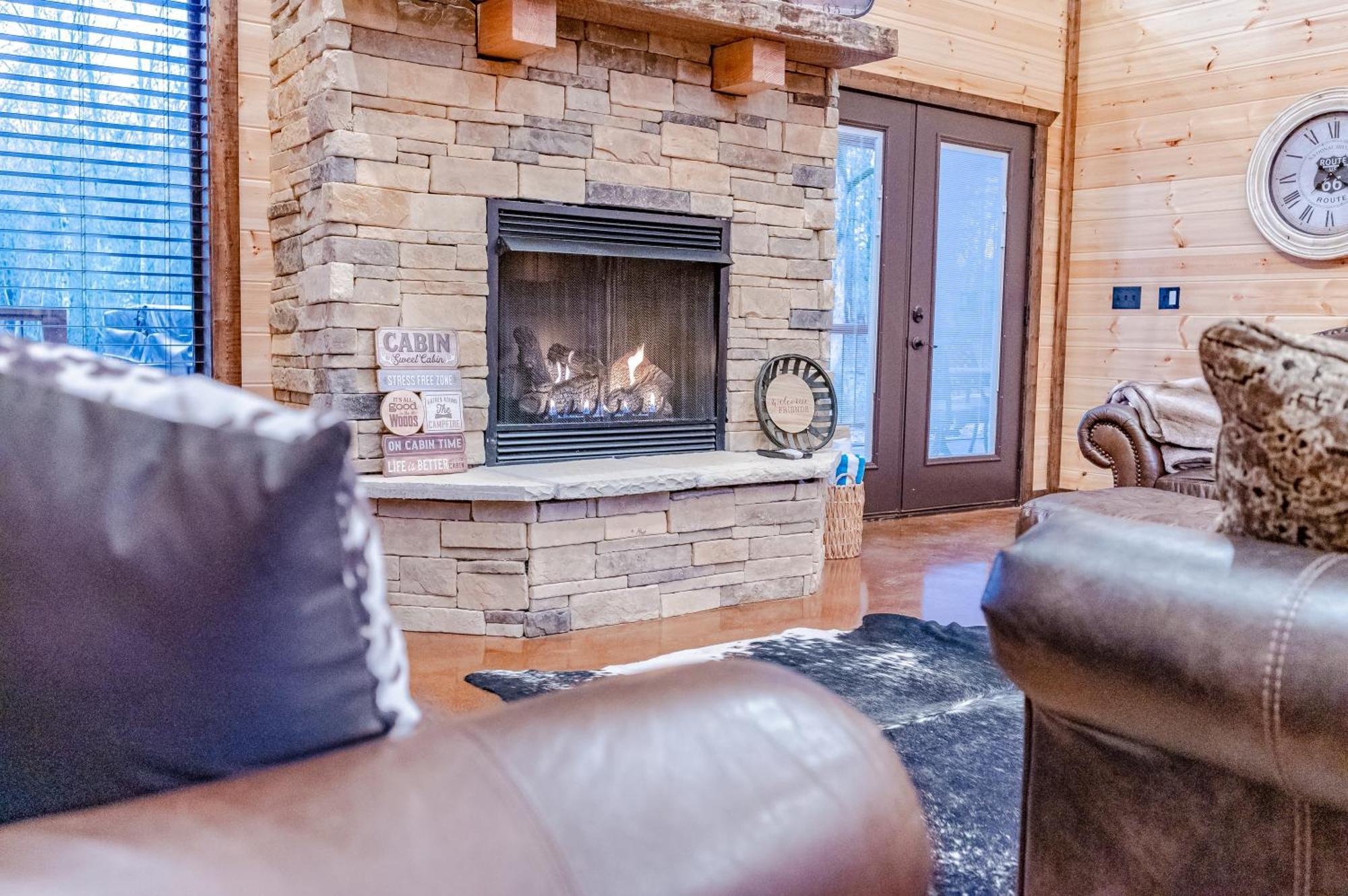 The Luxurious Blue Sky Lodge Is Epic! Broken Bow Exterior foto