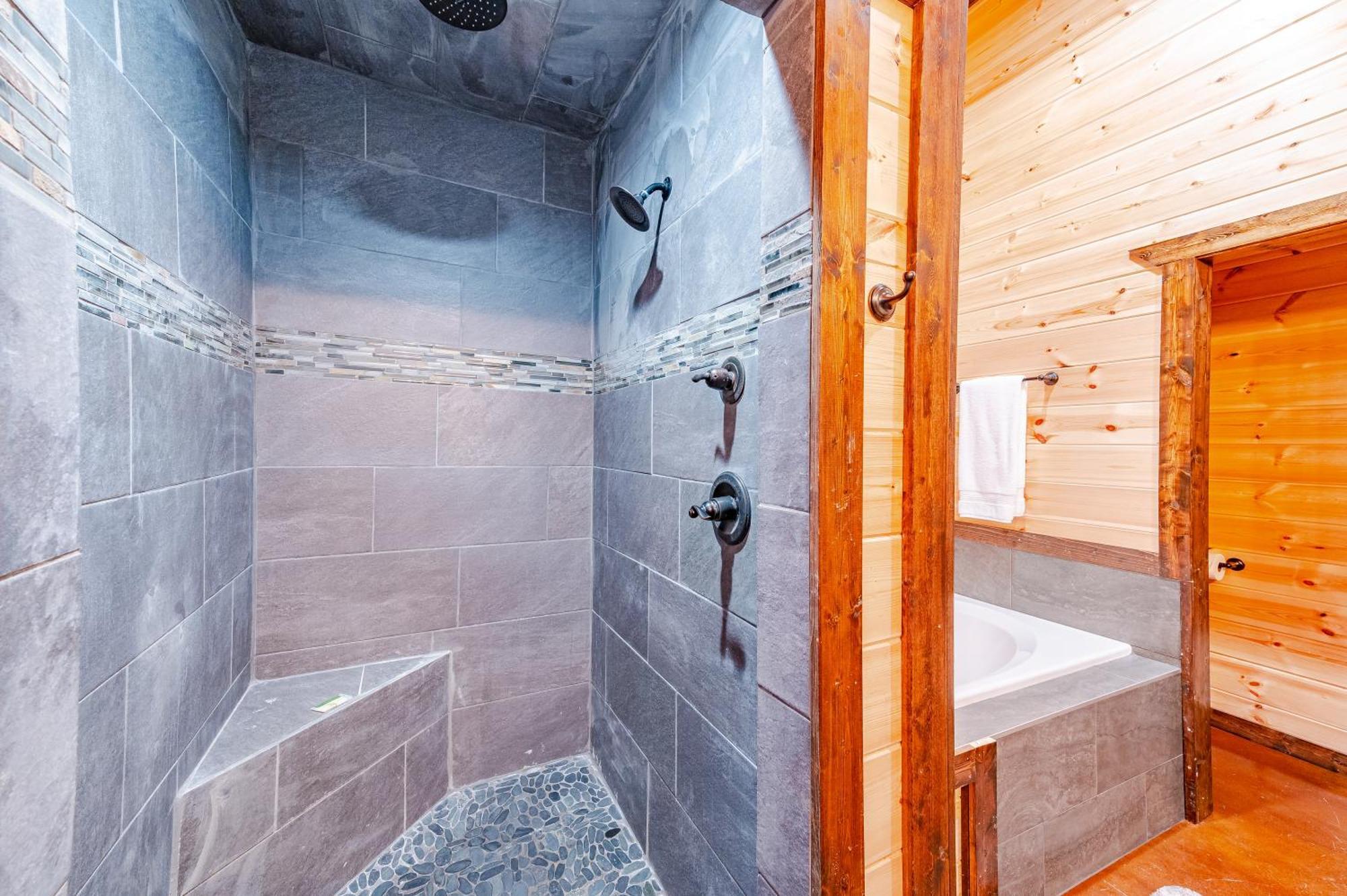 The Luxurious Blue Sky Lodge Is Epic! Broken Bow Exterior foto