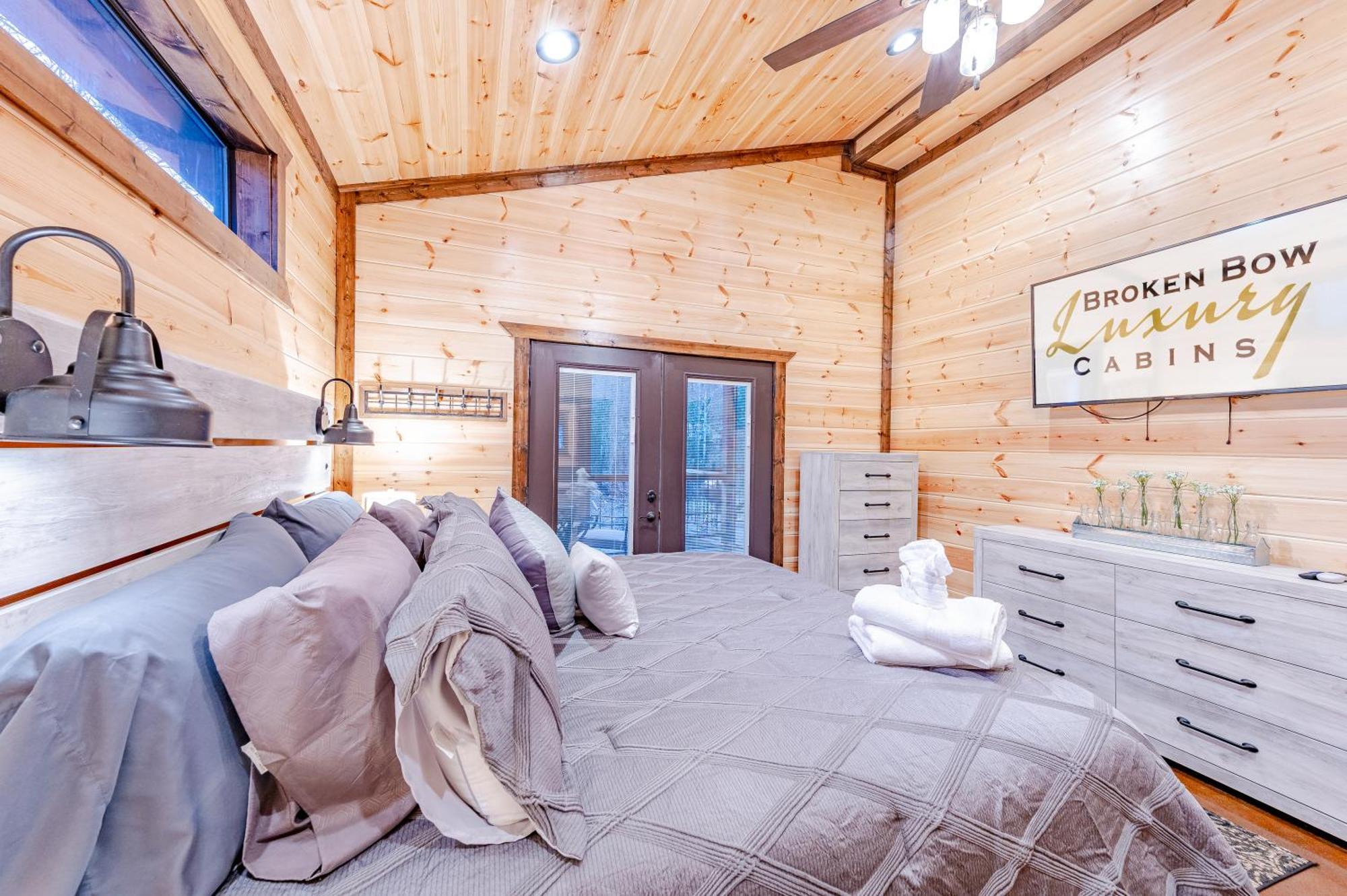 The Luxurious Blue Sky Lodge Is Epic! Broken Bow Exterior foto